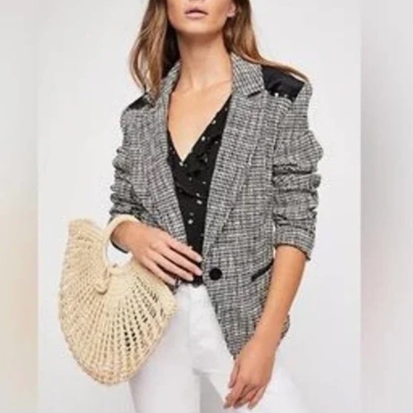 Free People Jackets & Blazers - Free People Black White Houndstooth Rodeo Blazer Jacket Size L